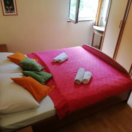 Alex Apartment *