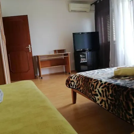 Apartment Alex *